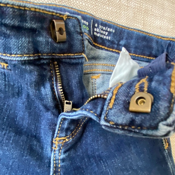 Girls Sz-4- 6 pc Clothing Bundle- Gap, Old Navy, George (NWT)- Sz-4 - Picture 15 of 16